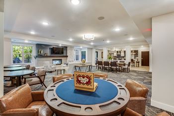 Silver Lounge